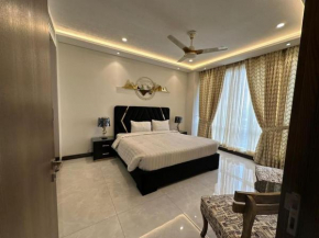 Luxury Apartment 407 East with pool in Gulberg Lahore